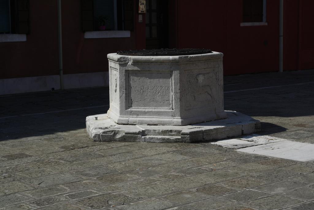 Appartamento Al Bianco Convento Venedig-Lido Rum bild