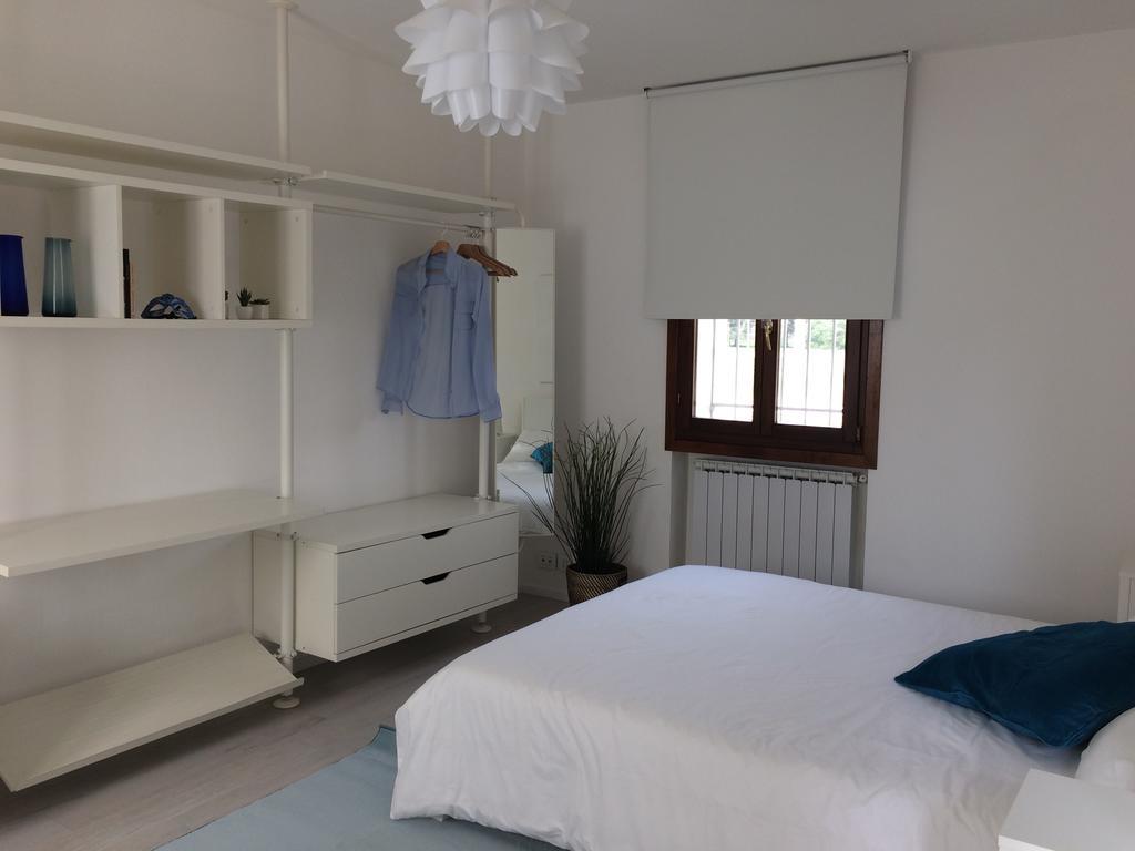 Appartamento Al Bianco Convento Venedig-Lido Exteriör bild